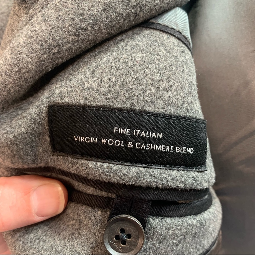 Aritzia Babaton Pearce Wool Cashmere Gray Hooded Coat Size XS Capsule Winter - Picture 9 of 15